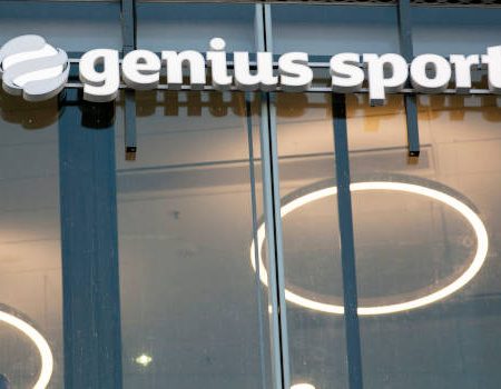 Huddle and Genius Sports Explore New Partnership Together