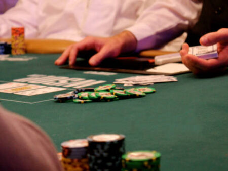 Tom Dwan Wins $3.1M Poker Hand During Live Broadcast